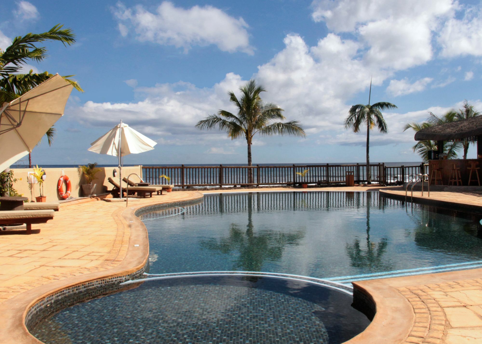 Sunset Reef Resort & Spa Pointe-aux-Piments Eksteriør billede